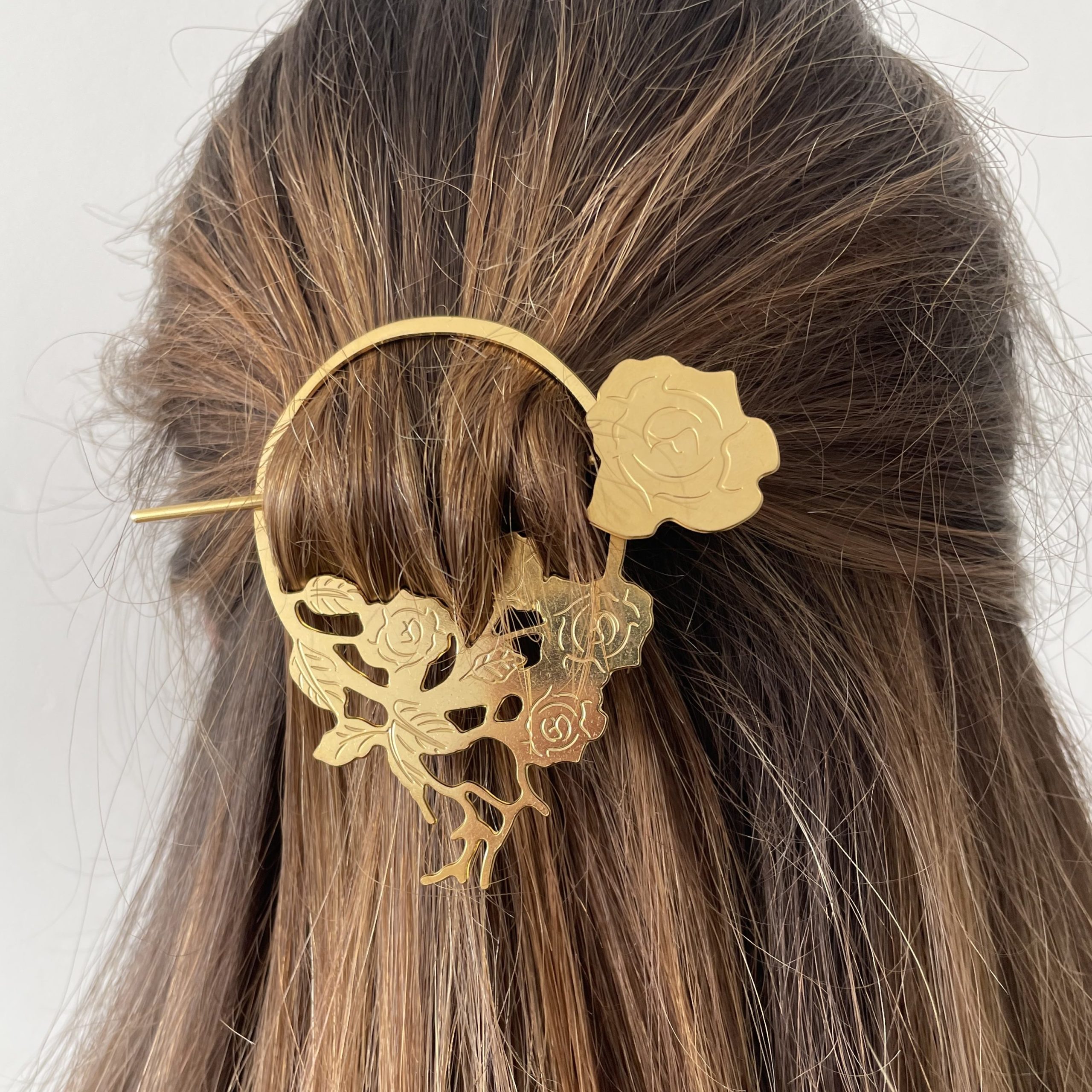 Image décrivant l'exposant : LE CHIGNON FRANÇAIS